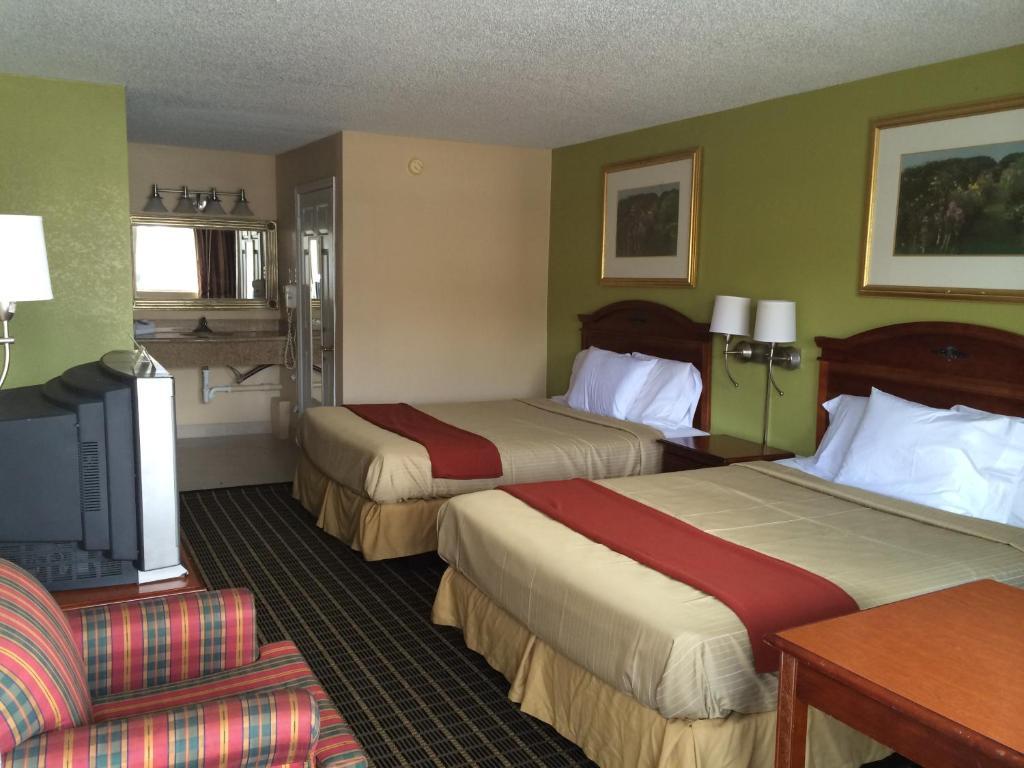 Motel Newport News Inn *